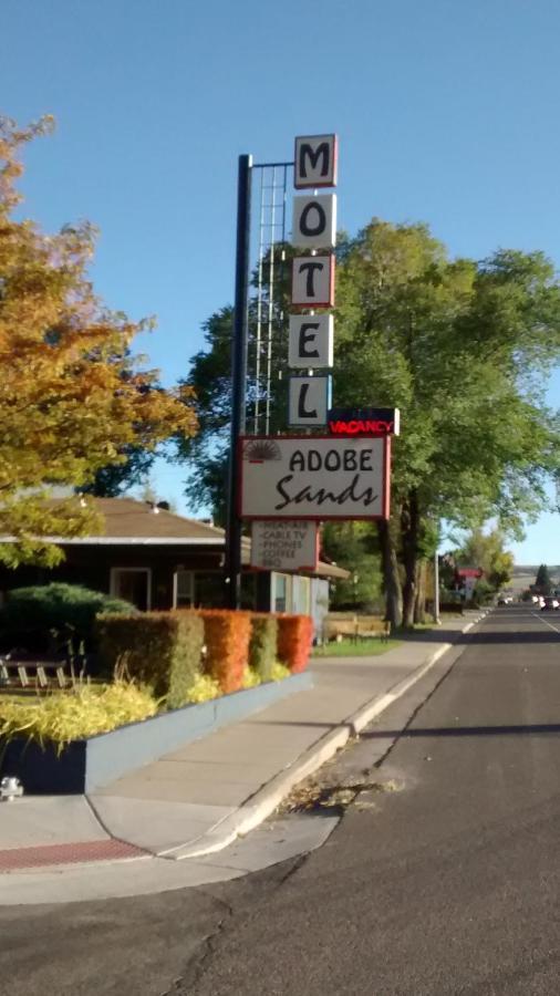 Adobe Sands Motel Panguitch Extérieur photo