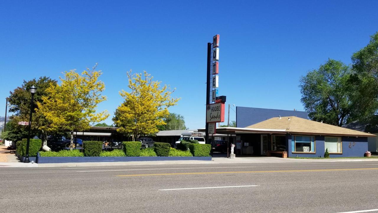 Adobe Sands Motel Panguitch Extérieur photo